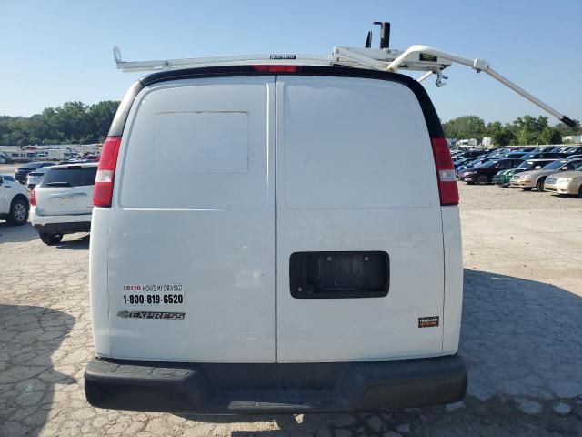 2020 Chevrolet Express G2500