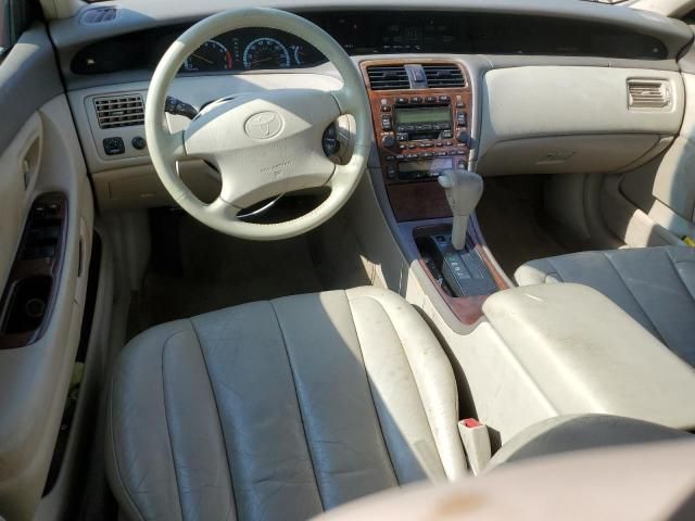 2001 Toyota Avalon XL