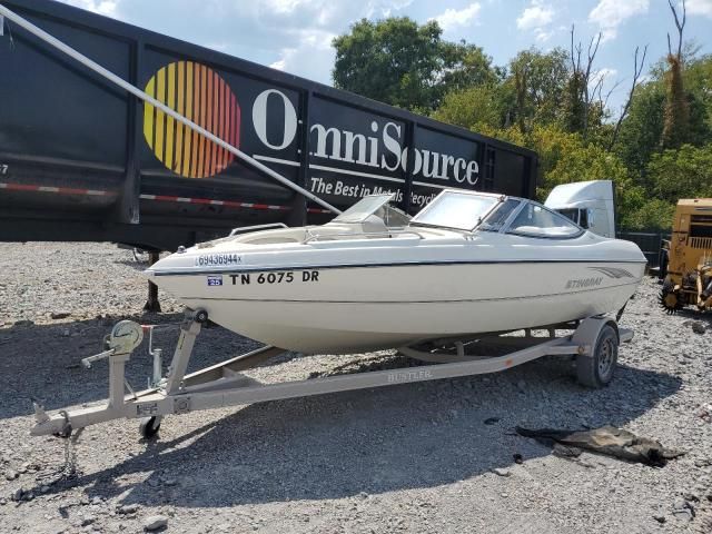 2003 Stingray Boat