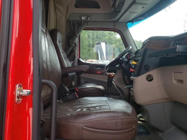 2019 Peterbilt 567