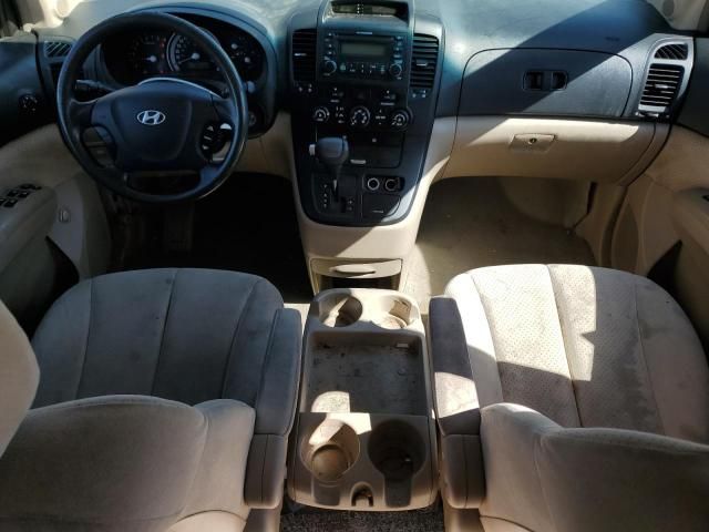 2007 Hyundai Entourage GLS