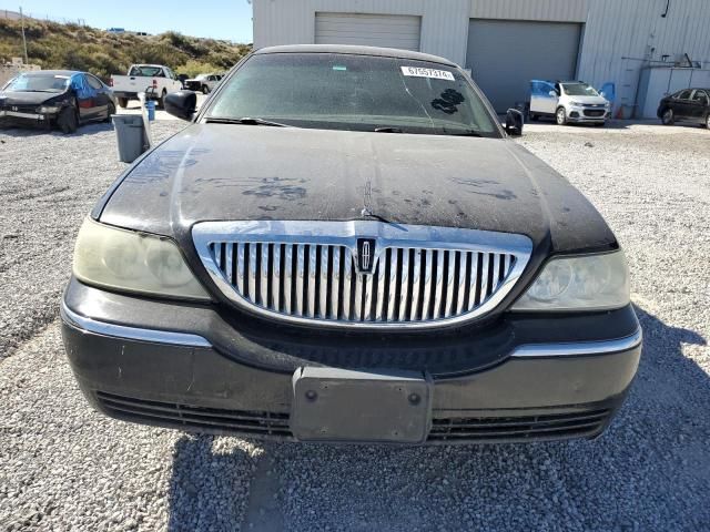 2011 Lincoln Town Car Executive L