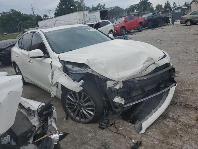 2018 Infiniti Q50 Luxe