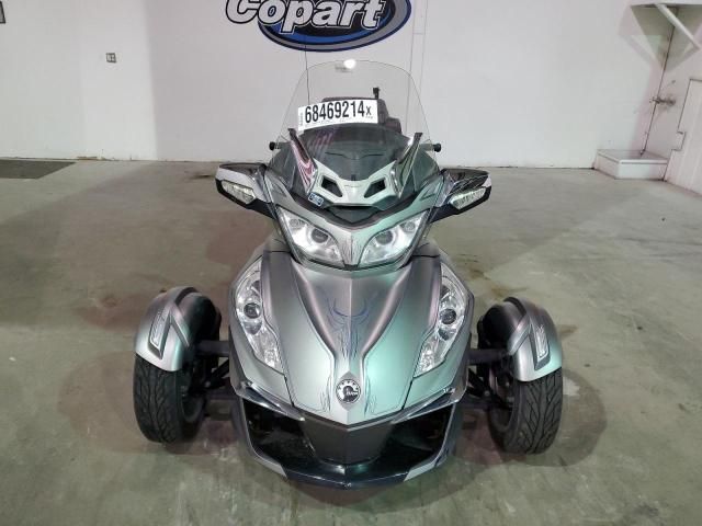 2014 Can-Am Spyder Roadster RT