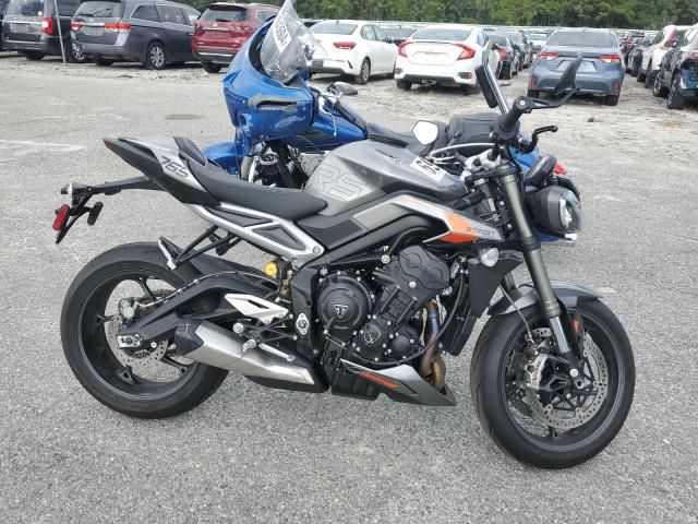 2024 Triumph 2024 Triumph Motorcycle Street Triple 765 RS