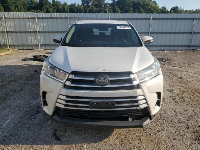 2017 Toyota Highlander LE