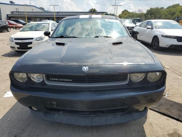 2010 Dodge Challenger SE