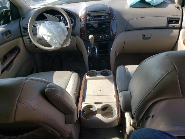 2004 Toyota Sienna CE