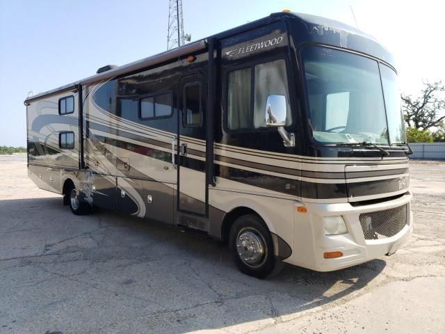 2010 Workhorse Custom Chassis Motorhome Chassis W22