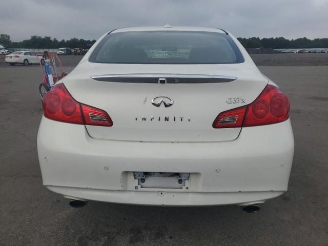 2012 Infiniti G37