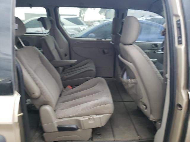 2006 Dodge Grand Caravan SE