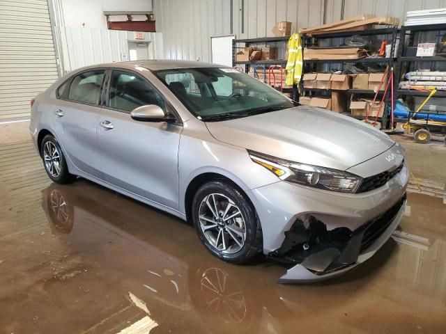 2023 KIA Forte LX