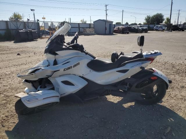 2014 Can-Am Spyder Roadster ST