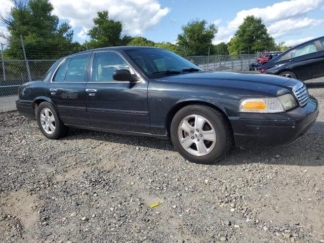 2011 Ford Crown Victoria LX