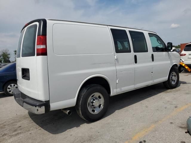 2021 Chevrolet Express G2500