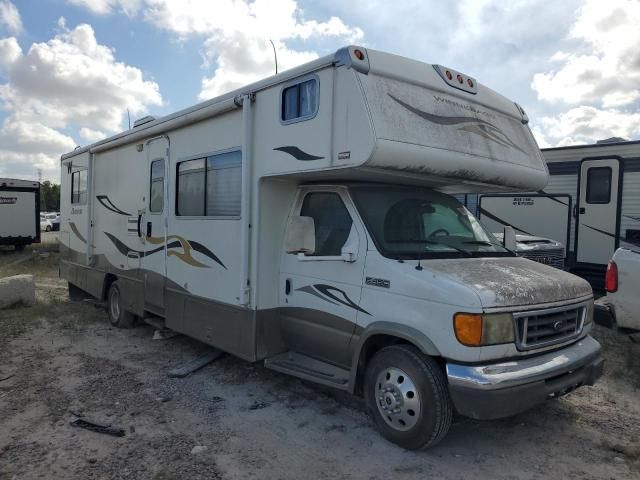 2008 Winnebago 2008 Ford Econoline E450 Super Duty Cutaway Van