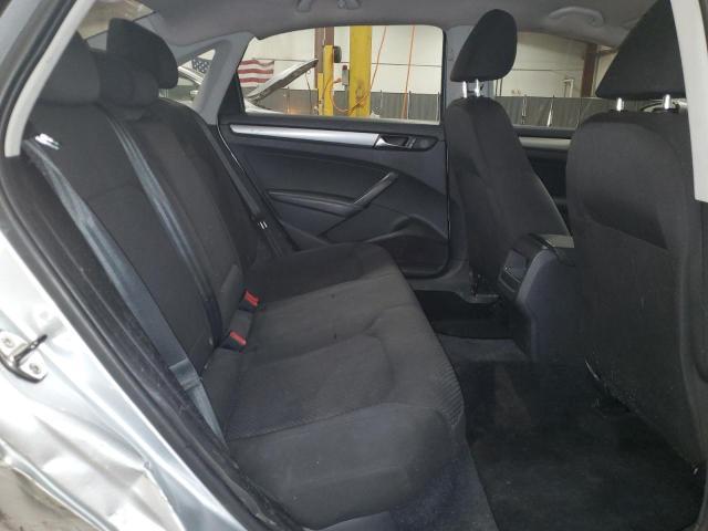 2014 Volkswagen Passat S