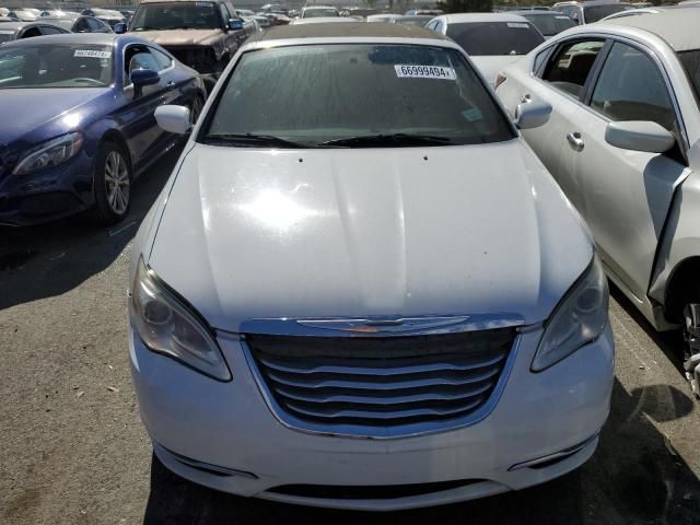 2012 Chrysler 200 Touring