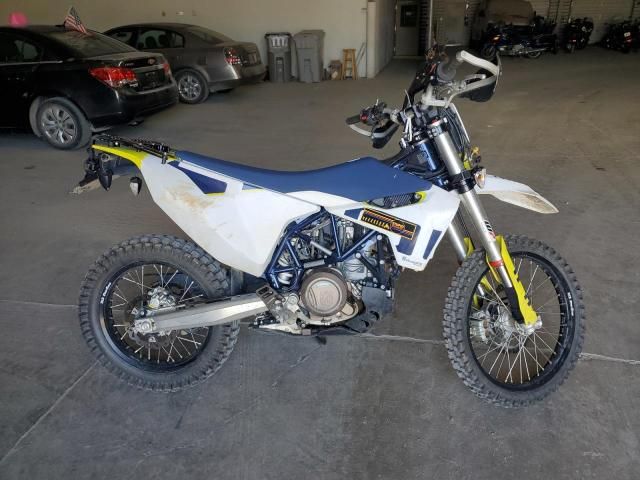 2023 Husqvarna 701 Enduro