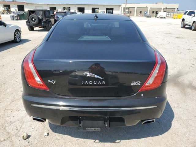 2013 Jaguar XJ