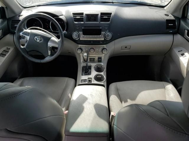 2011 Toyota Highlander Base