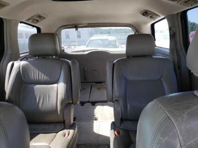 2004 Toyota Sienna XLE