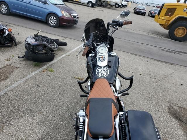 2009 Harley-Davidson Fxdc