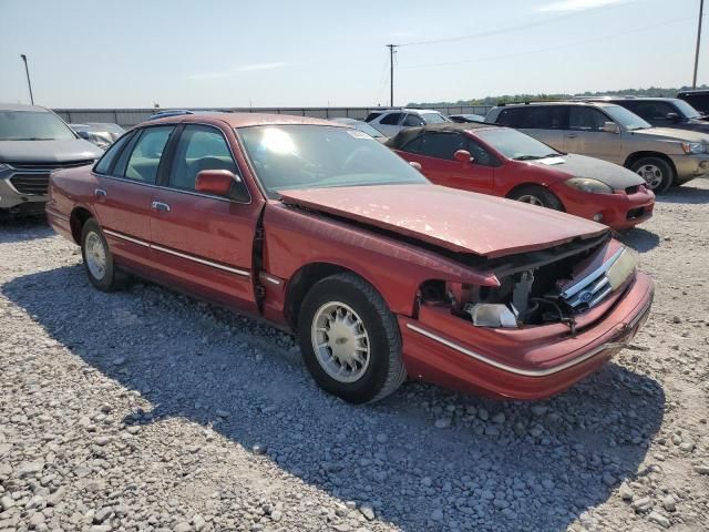 1997 Ford Crown Victoria LX