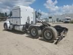 2015 Kenworth T660 Semi Truck