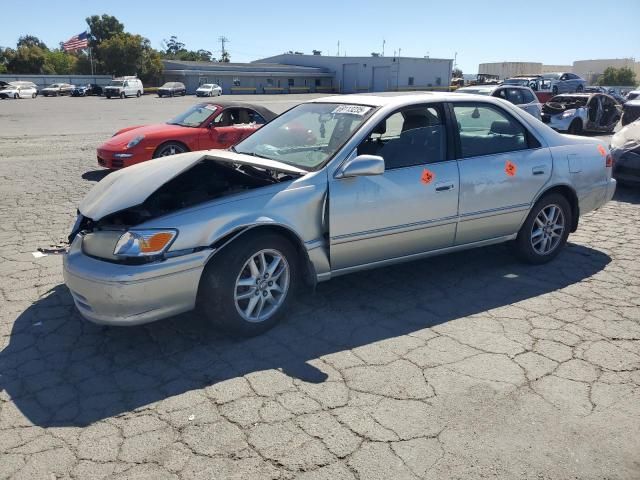 2000 Toyota Camry le