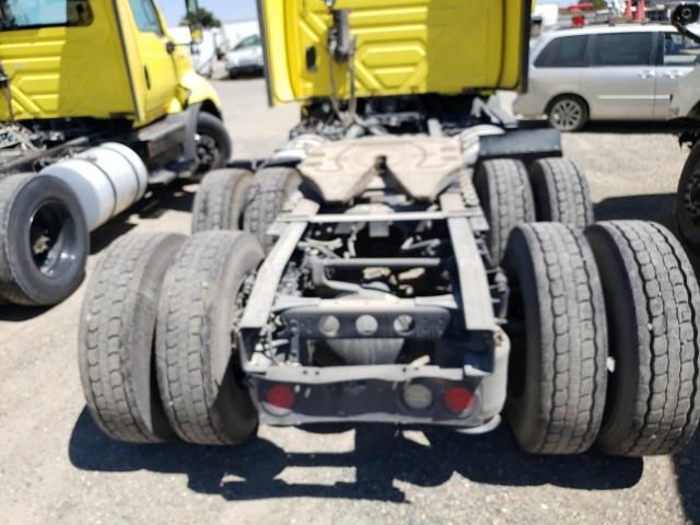 2018 International RH613 Semi Truck