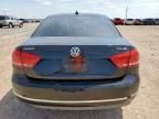 2012 Volkswagen Passat SEL