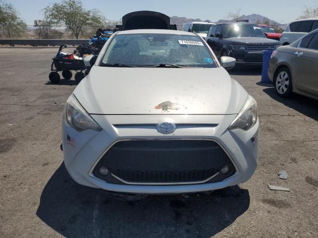 2020 Toyota Yaris L