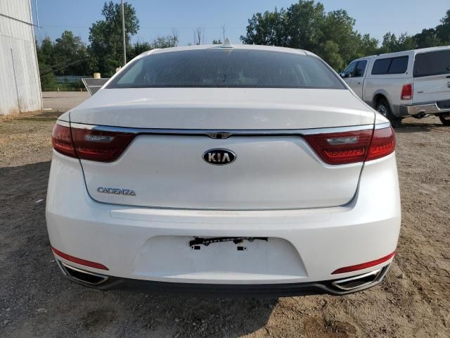 2017 KIA Cadenza Premium Premium