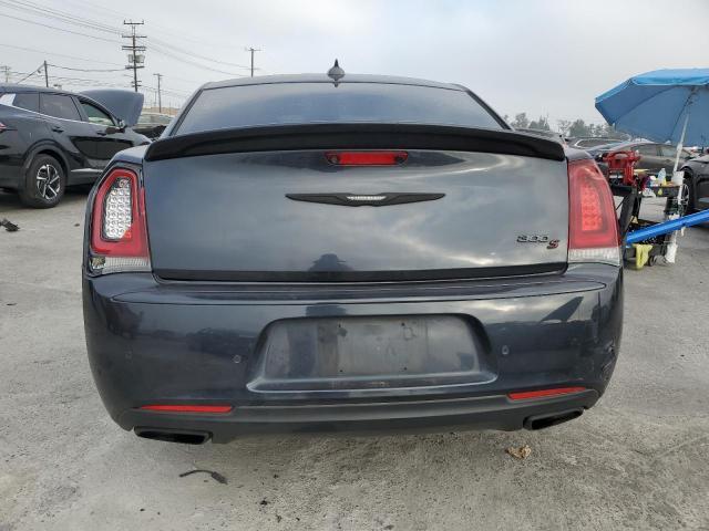 2018 Chrysler 300 s