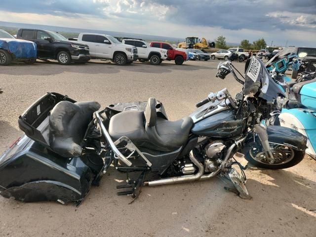 2015 Harley-Davidson Flhtcutg TRI Glide Ultra