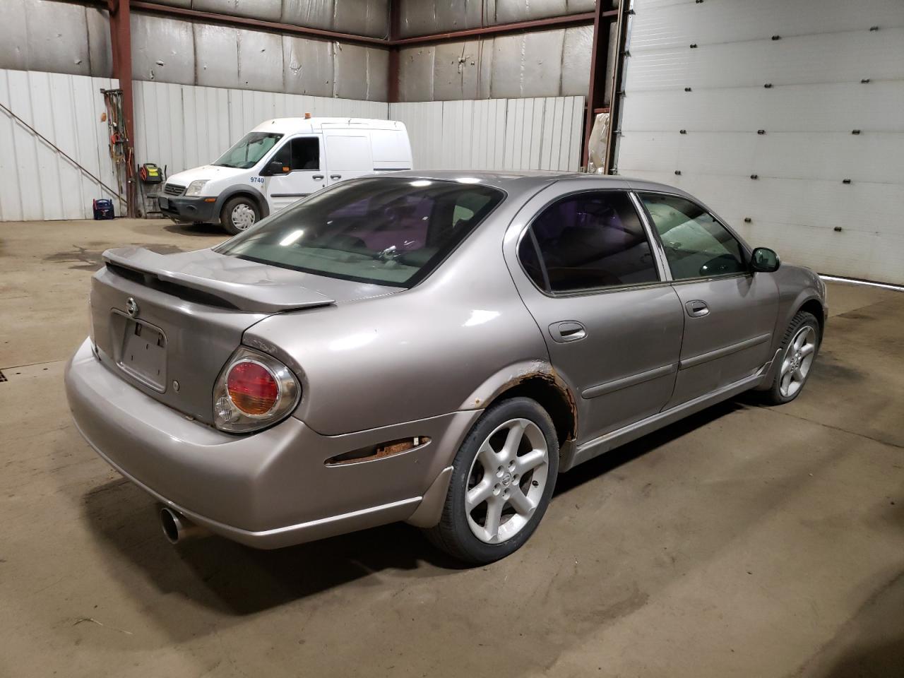 2002 Nissan 2002 Niss Maxima gle
