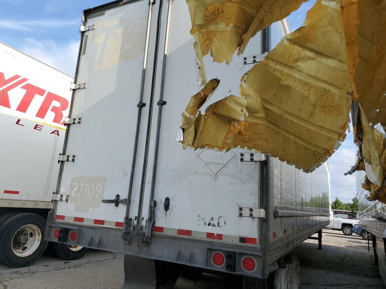 2017 Strick Dry van Trailer