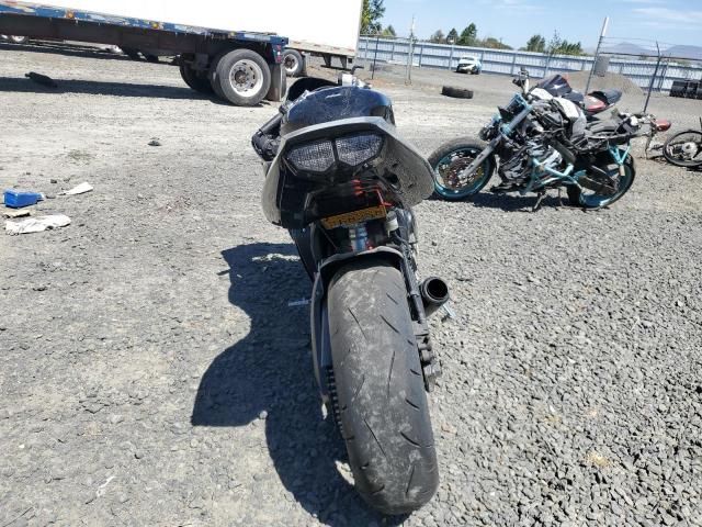 2005 Yamaha YZFR6 L