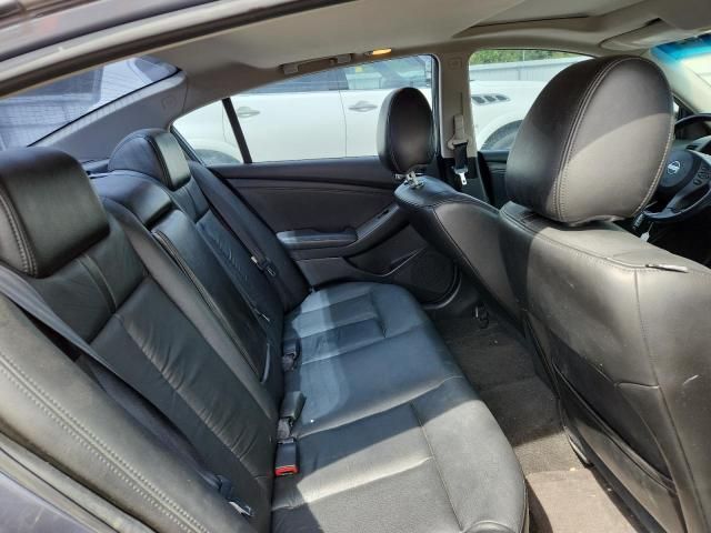 2010 Nissan Altima Base