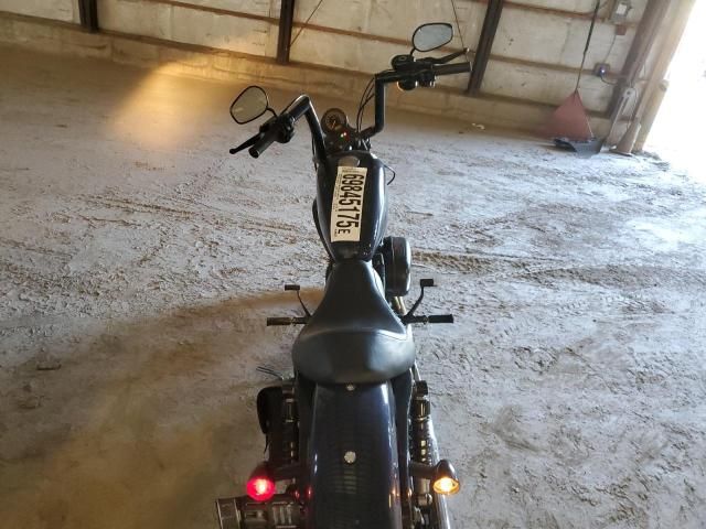 2013 Harley-Davidson XL883 Iron 883