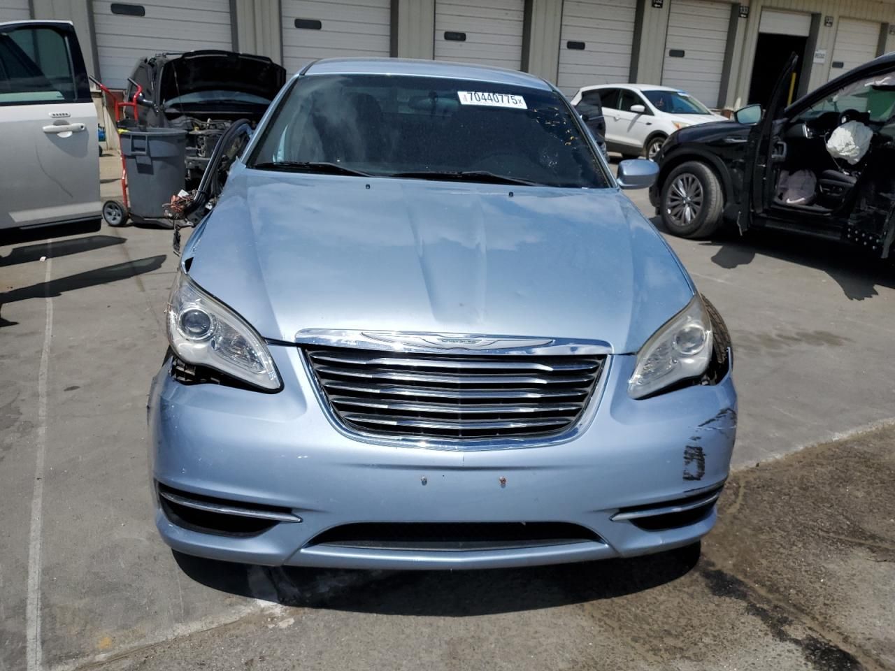 2012 Chrysler 200 lx