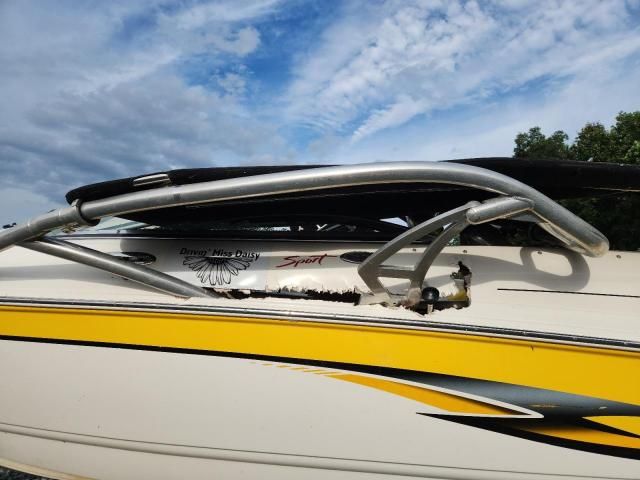 2002 Chaparral 216 SSI Sport Boat-Boats