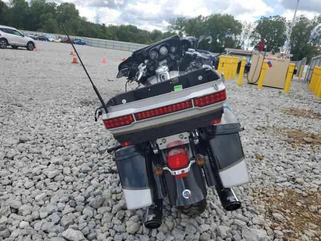 2013 Harley-Davidson Flhtcuse CVO Ultra Classic Electra Glide