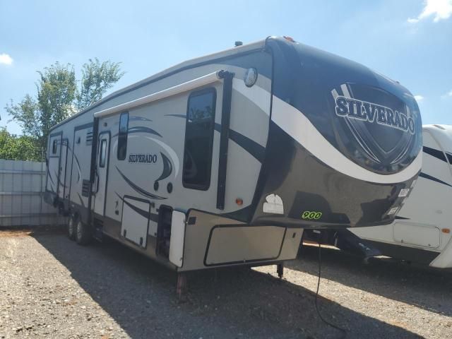 2015 Heartland 3125BH-RVS Camper