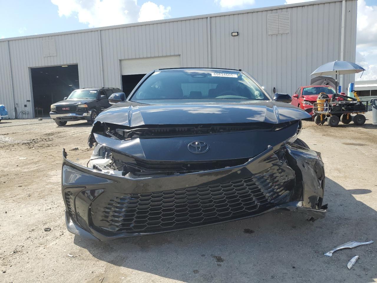 2025 Toyota Camry xse