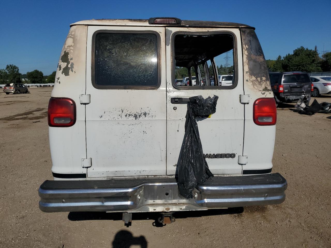 1999 Dodge RAM Van 3500 127