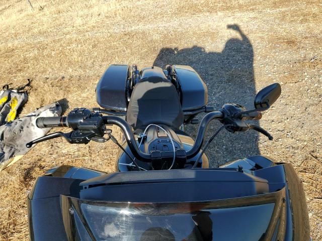 2025 Harley-Davidson Fltrxstse