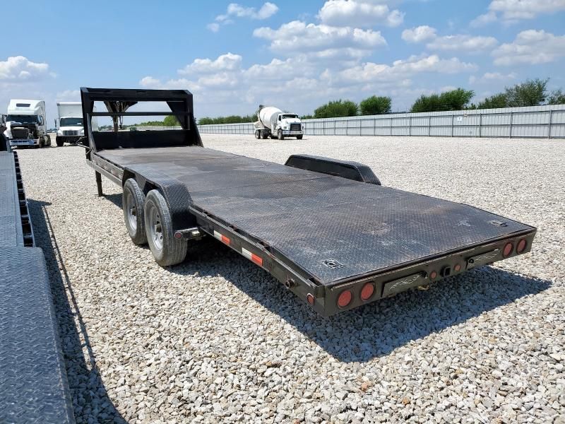2020 Mc Trailer S MFG. Equipment Trailer