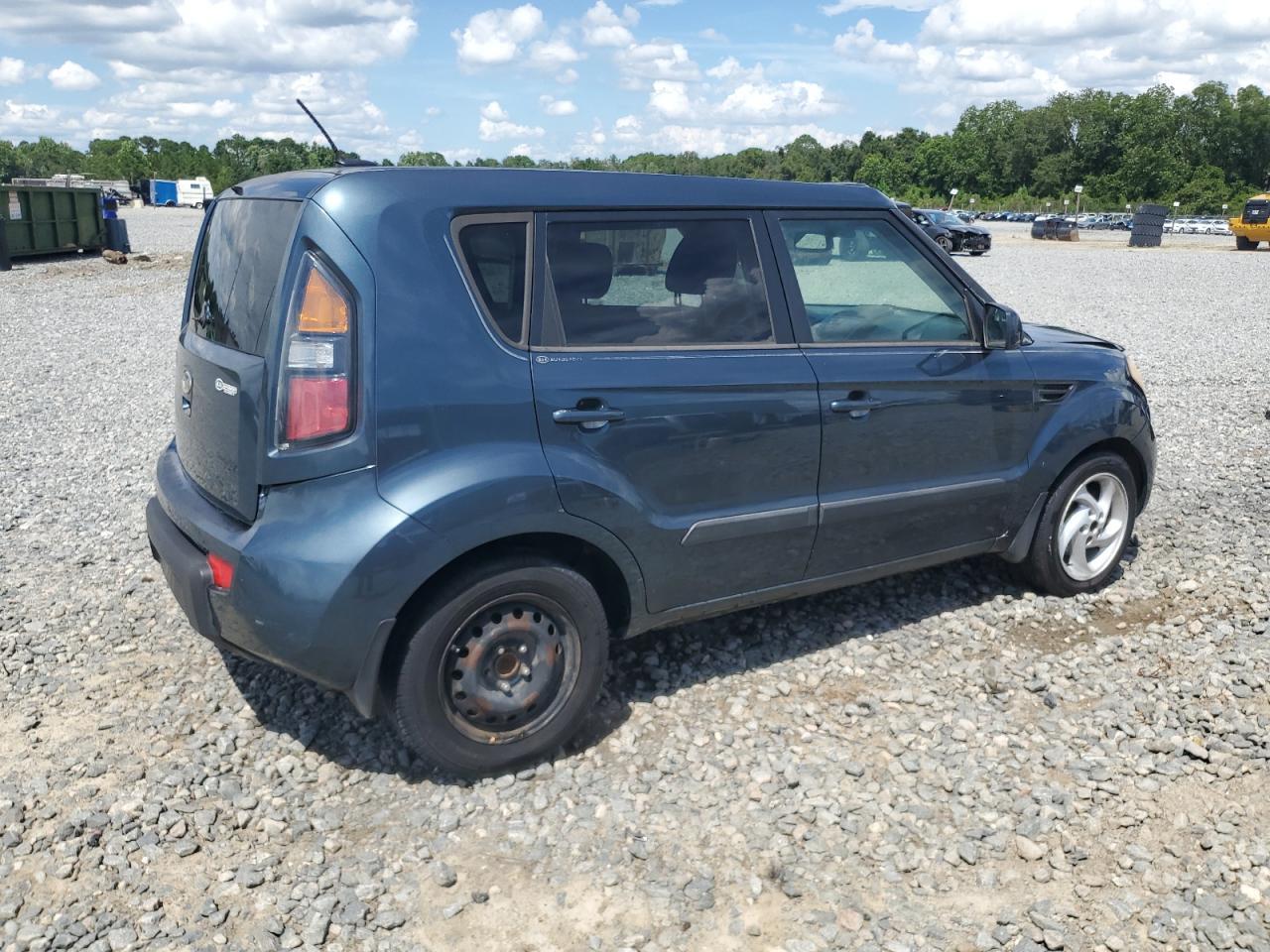 2011 KIA Soul +